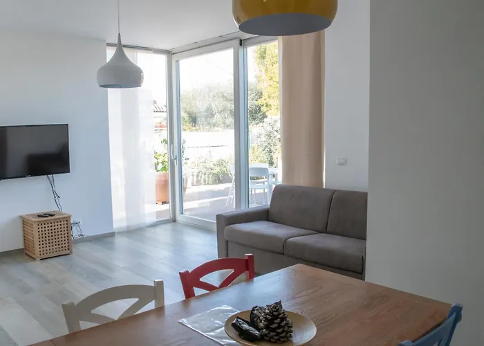 Borgo Dei Cedri * Bari